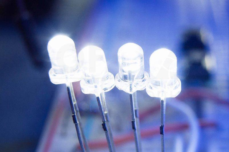 Herzlichen Willkommen bei der SOF Optoelectronics GmbH